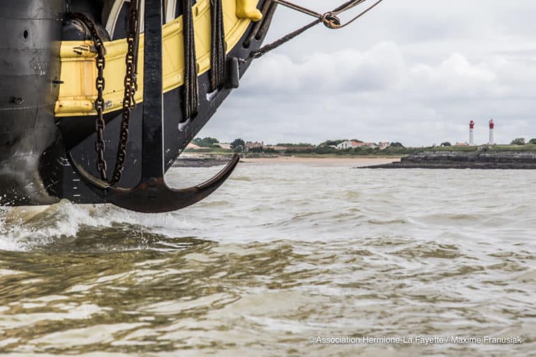 Fin du mouillage de L’Hermione au large de l’île d’Aix – juin 2018