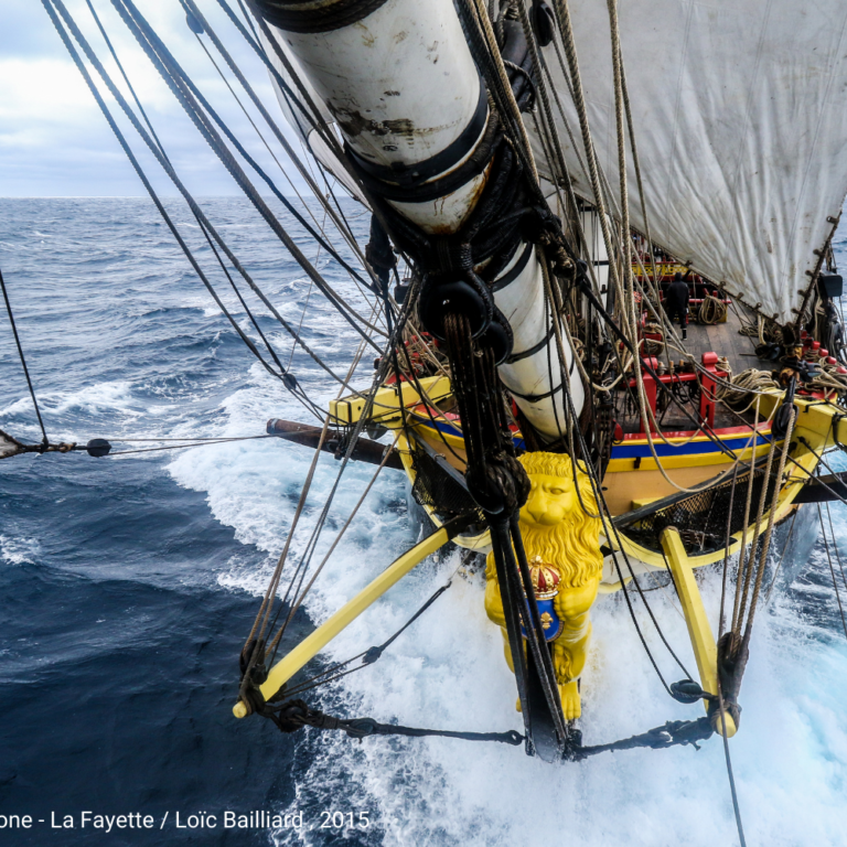L’Hermione proue