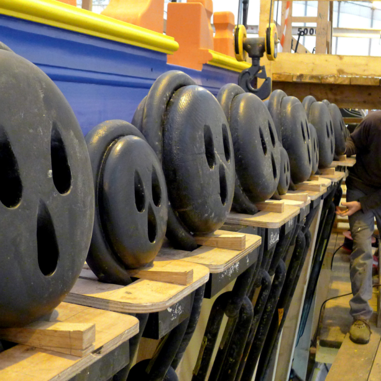 Installation des chaines de hauban