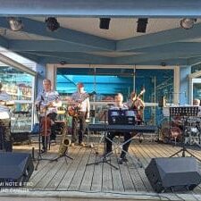 PetitsBaigneurs_300x225